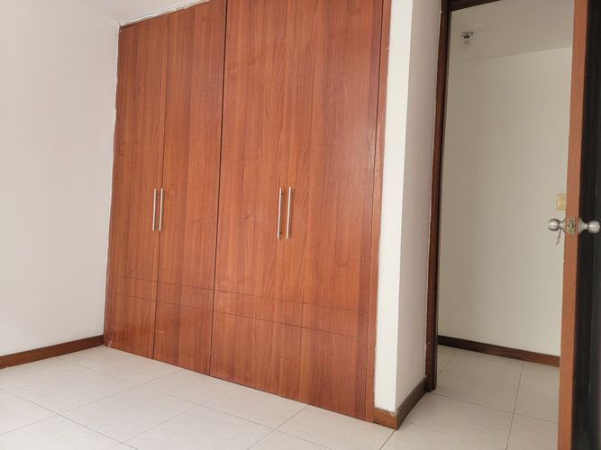 Apartamento de 3 alcobas en venta en La Flora, Cali, 80 m² · foto 23 de 24