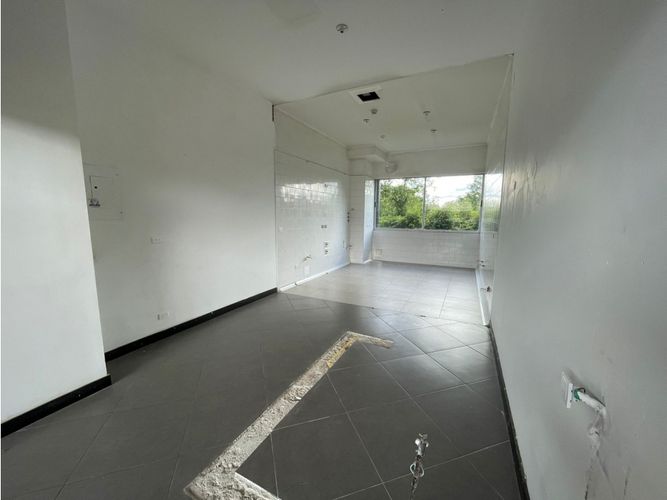 Local en venta en Llano Grande, Rionegro, 75 m² · foto 5 de 8