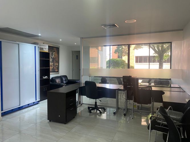 Oficina en arriendo en El Poblado, Medellín, 37 m² · foto 6 de 8