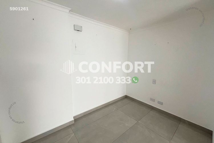 Apartamento de 3 alcobas en arriendo en Altos Del Poblado, Medellín, 100 m² · foto 2 de 24