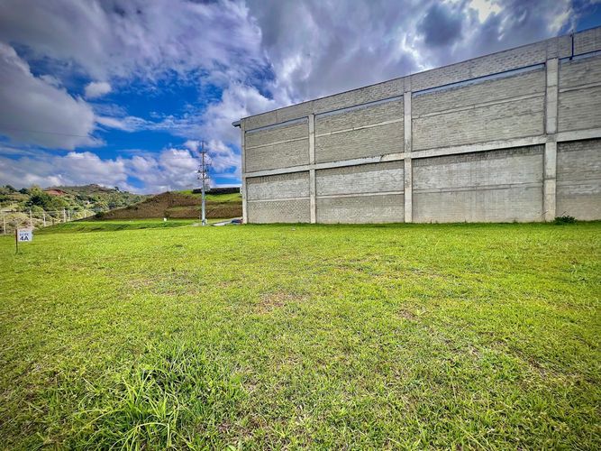 Lote en venta en Guarne, 891 m² · foto 3 de 24
