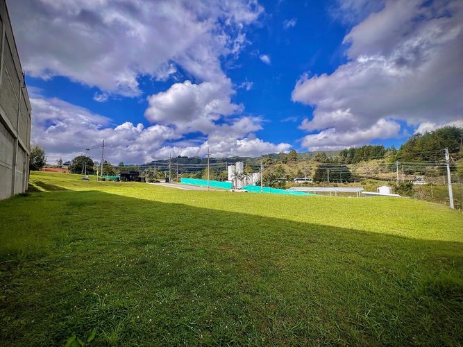 Lote en venta en Guarne, 891 m² · foto 15 de 24