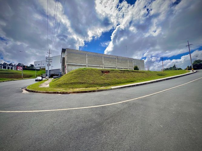 Lote en venta en Guarne, 891 m² · foto 23 de 24