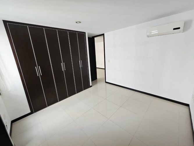Apartamento de 2 alcobas en venta en Sotomayor, Bucaramanga, 84 m² · foto 5 de 12