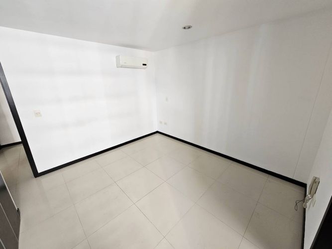 Apartamento de 2 alcobas en venta en Sotomayor, Bucaramanga, 84 m² · foto 7 de 12
