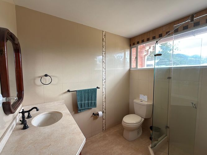 Casa de 4 alcobas en venta en El Abra, Cota, 240 m² · foto 8 de 24