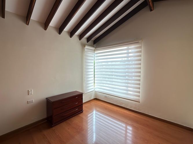 Casa de 4 alcobas en venta en El Abra, Cota, 240 m² · foto 9 de 24