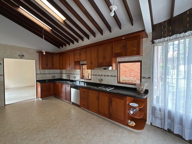 Casa de 4 alcobas en venta en El Abra, Cota, 240 m² · foto 22 de 24