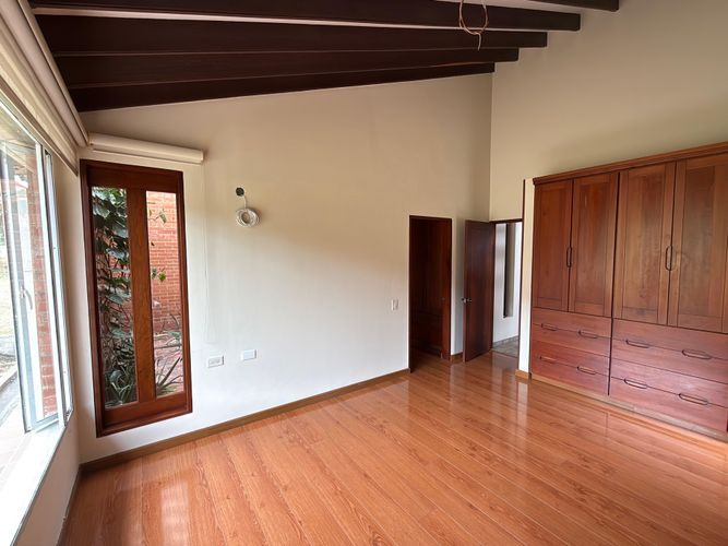 Casa de 4 alcobas en venta en El Abra, Cota, 240 m² · foto 24 de 24