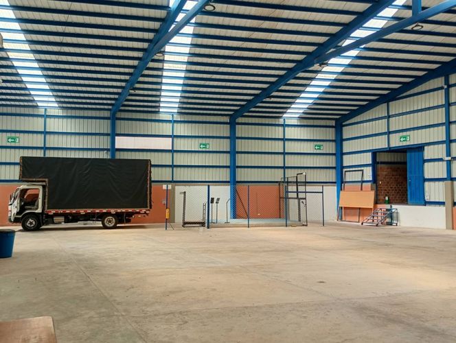 Bodega en arriendo en Morasurco, Pasto, 770 m² · foto 7 de 24