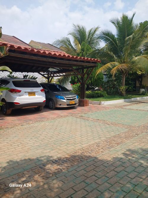 Casa de 5 alcobas en arriendo en Lote Amador, Cartagena, 1000 m² · foto 15 de 24