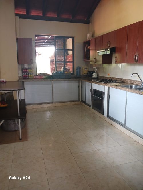 Casa de 5 alcobas en arriendo en Lote Amador, Cartagena, 1000 m² · foto 16 de 24