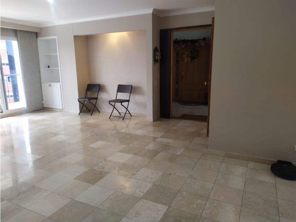 Apartamento en venta en Pinares, Pereira · foto 2 de 24