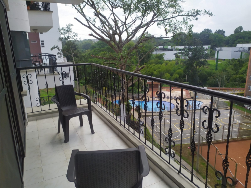 Apartamento en venta en Pinares, Pereira · foto 9 de 24