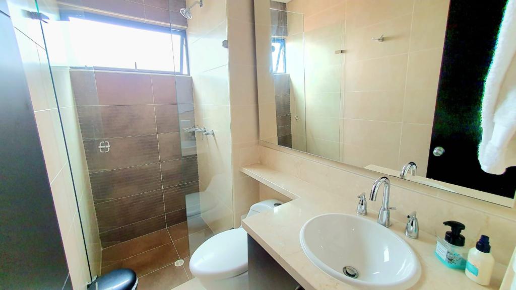 Apartamento en venta en Lagos De Cordoba, Bogotá · foto 10 de 20