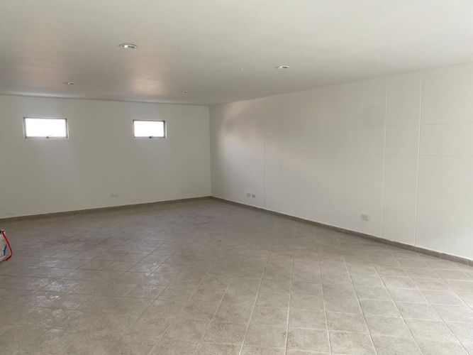 Bodega en venta en San Diego, Medellín, 180 m² · foto 3 de 14