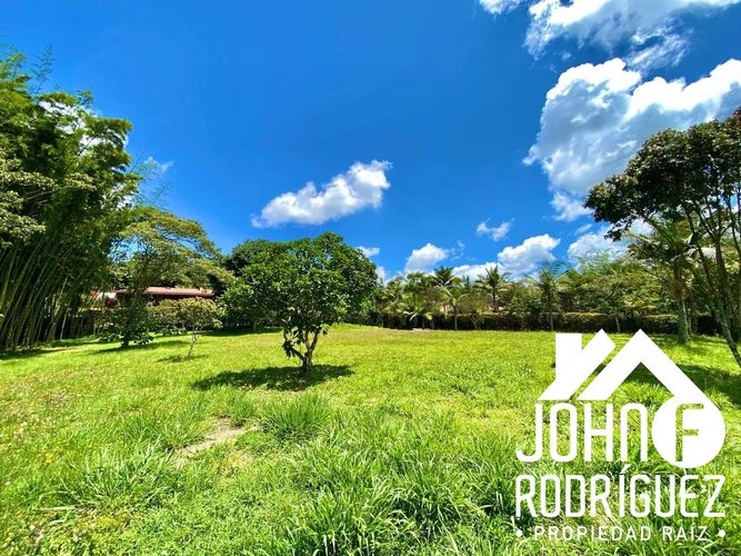 Lote en venta en Quirama, El Carmen de Viboral, 2300 m² · foto 3 de 12