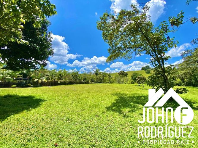 Lote en venta en Quirama, El Carmen de Viboral, 2300 m² · foto 7 de 12