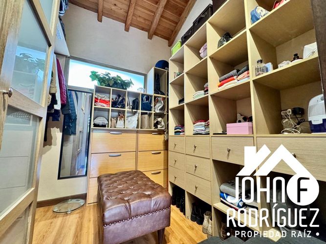 Casa de 4 alcobas en venta en El Rosal, Rionegro, 240 m² · foto 20 de 24