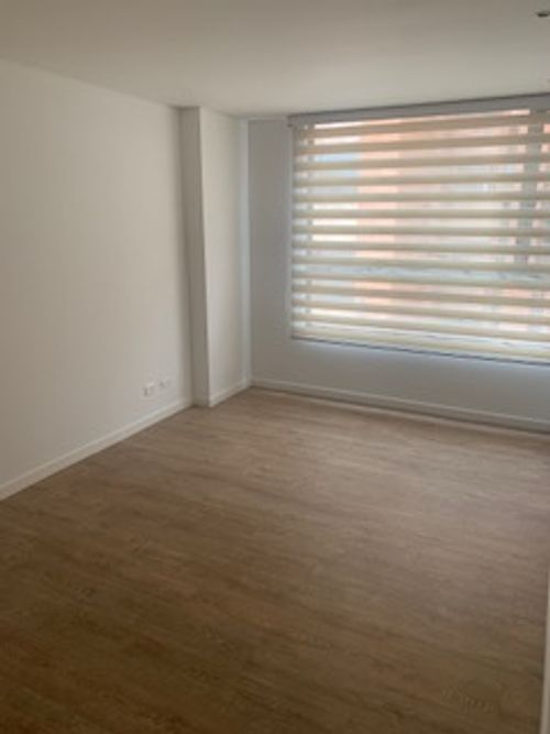 Apartamento de 3 alcobas en venta en Los Cedritos, Bogotá, 94 m² · foto 11 de 18
