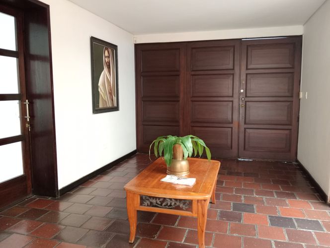 Casa de 6 alcobas en venta en Bellavista, Cali, 590 m² · foto 20 de 24