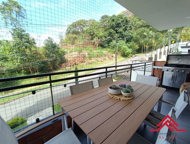 Apartamento en venta en Castropol, Medellín · foto 16 de 17
