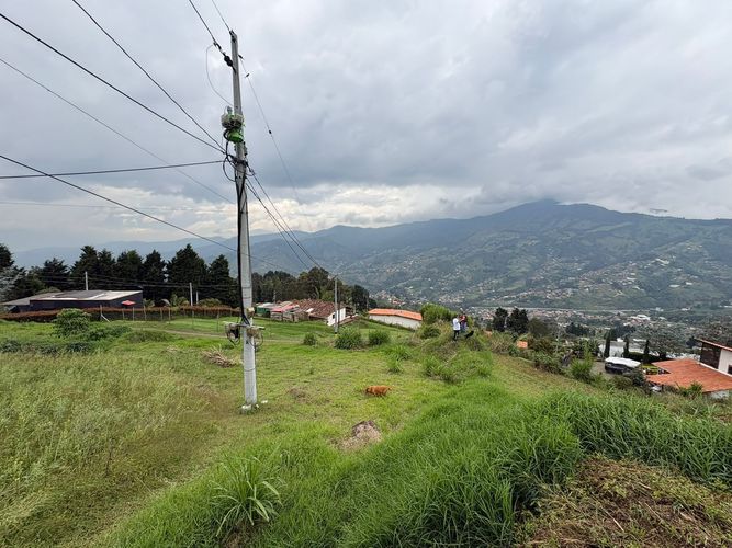 Lote en venta en San Cristobal, Medellín, 1629 m² · foto 6 de 10
