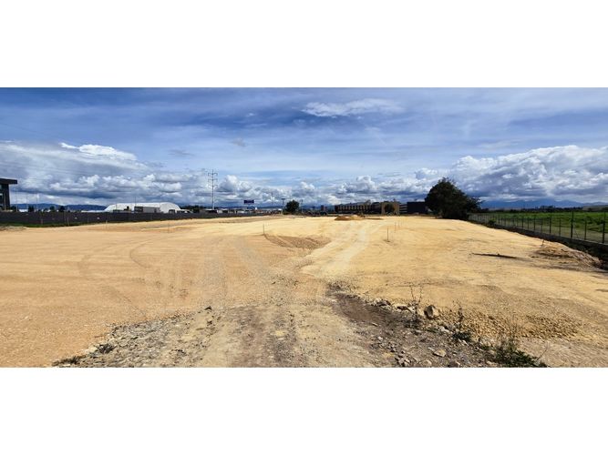 Lote en arriendo en Siberia, Cota, 12000 m² · foto 5 de 6