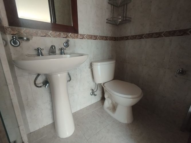 Apartamento de 3 alcobas en arriendo en Loma Del Escobero, Envigado, 150 m² · foto 11 de 13