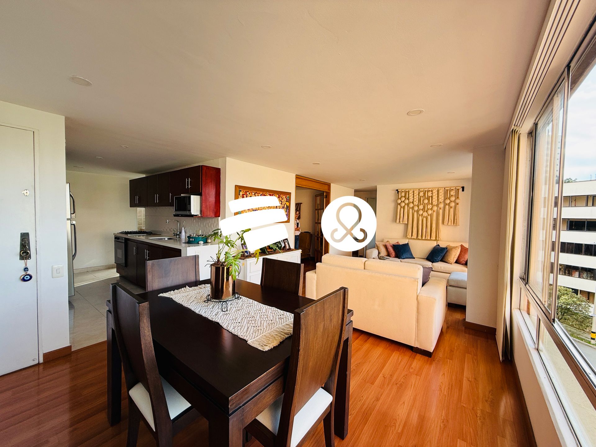 Apartamento en venta en El Poblado, Medellín · foto 5 de 11