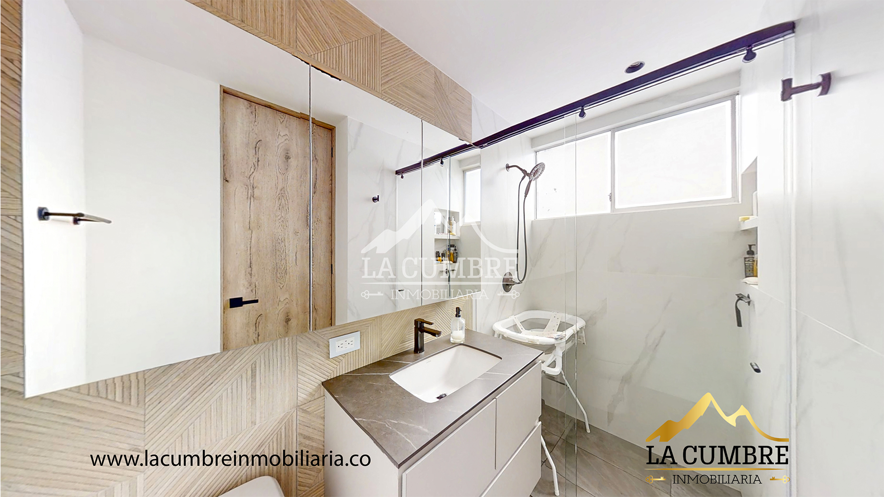 Apartamento en arriendo en El Poblado, Medellín · foto 13 de 16