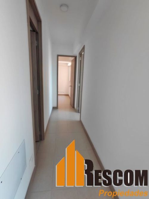 Apartamento de 2 alcobas en venta en El Porvenir, Rionegro, 75 m² · foto 4 de 23
