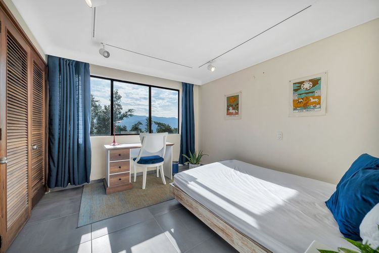 Apartamento de 4 alcobas en venta en Las Lomas, Medellín, 220 m² · foto 4 de 20