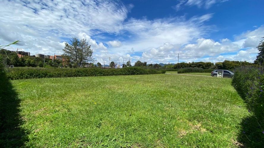 Lote en venta en Llano Grande, Rionegro, 343 m² · foto 3 de 4