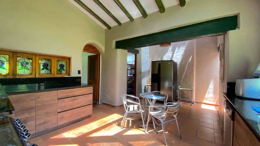 Casa de 5 alcobas en venta en El Higueron, Rionegro, 740 m² · foto 18 de 24