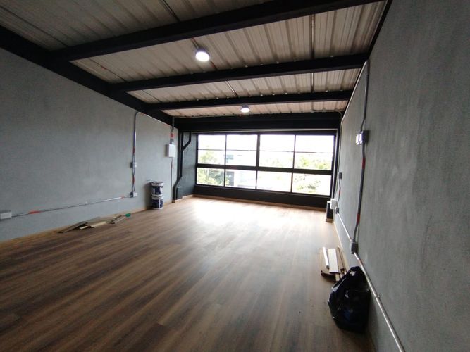 Oficina en arriendo en El Porvenir, Rionegro, 54 m² · foto 2 de 8