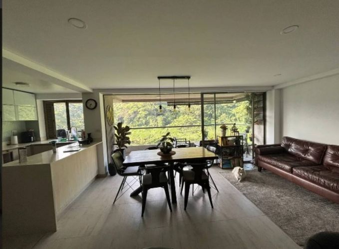 Apartamento de 3 alcobas en venta en Belén, Medellín, 120 m² · foto 3 de 10