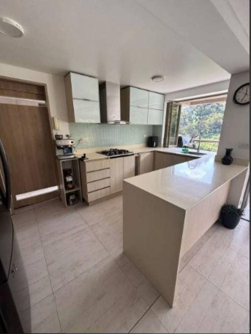 Apartamento de 3 alcobas en venta en Belén, Medellín, 120 m² · foto 8 de 10