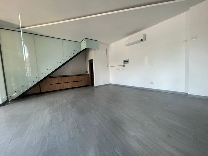 Local en arriendo en El Poblado, Medellín, 60 m² · foto 3 de 11