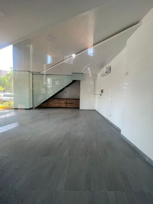 Local en arriendo en El Poblado, Medellín, 60 m² · foto 8 de 11