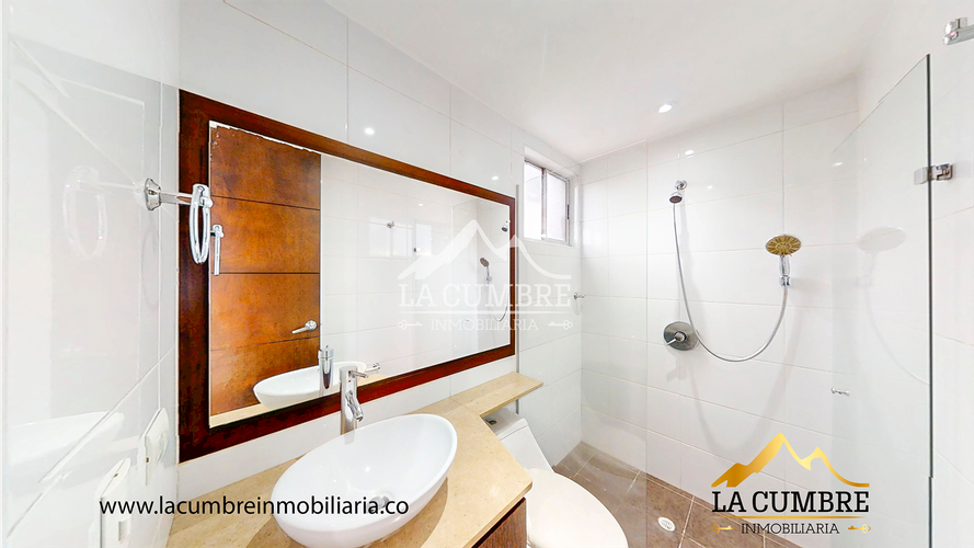 Apartamento de 3 alcobas en arriendo en Los Balsos, Medellín, 130 m² · foto 13 de 14