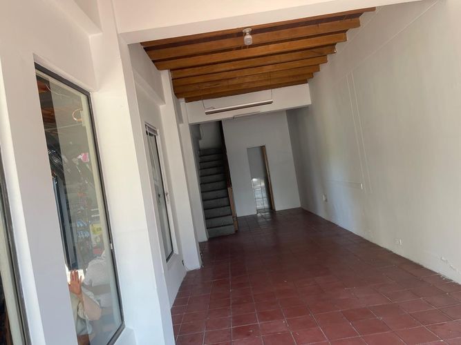 Local en arriendo en El Poblado, Medellín, 60 m² · foto 7 de 10