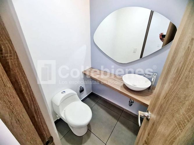 Oficina en arriendo en Zuñiga, Envigado, 68 m² · foto 6 de 11