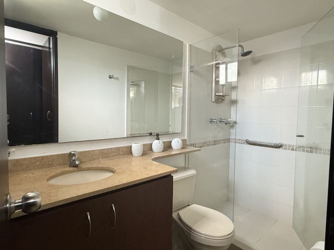 Apartamento de 3 alcobas en venta en Las Mercedes, Palmira, 83 m² · foto 11 de 24