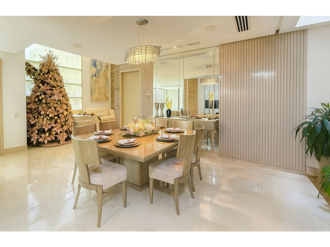 Casa de 3 alcobas en venta en Villa Campestre, Puerto Colombia, 375 m² · foto 2 de 12