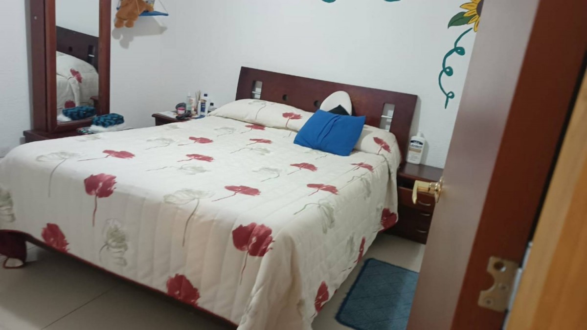 Casa en venta en Centro Comercial Titán Plaza, Bogotá · foto 14 de 24