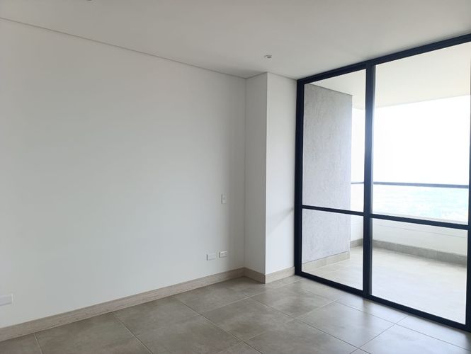Apartamento de 2 alcobas en arriendo en El Poblado, Medellín, 94 m² · foto 3 de 18