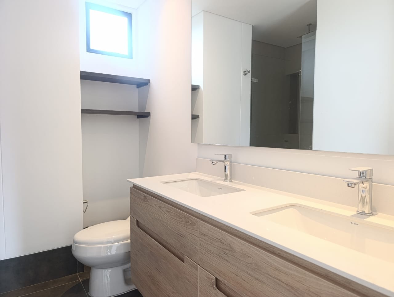 Apartamento en arriendo en El Poblado, Medellín · foto 18 de 18