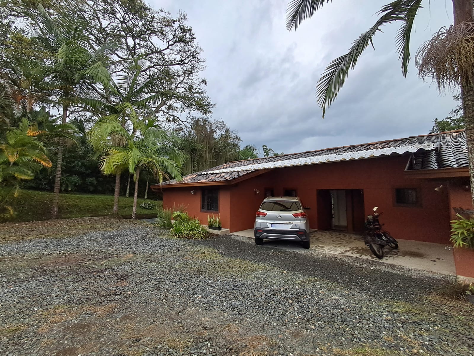 Casa Campestre en Arriendo en Loma del Escobero, Envigado en Escobero