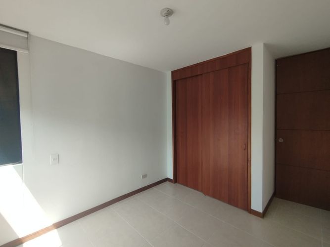 Apartamento de 3 alcobas en arriendo en El Poblado, Medellín, 93 m² · foto 8 de 20
